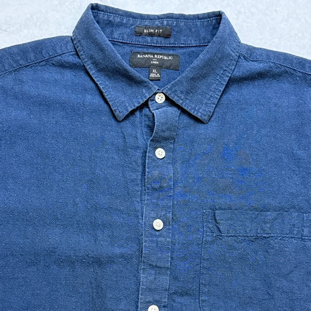 Banana Republic Dark Blue Casual Button-Down Shirt
